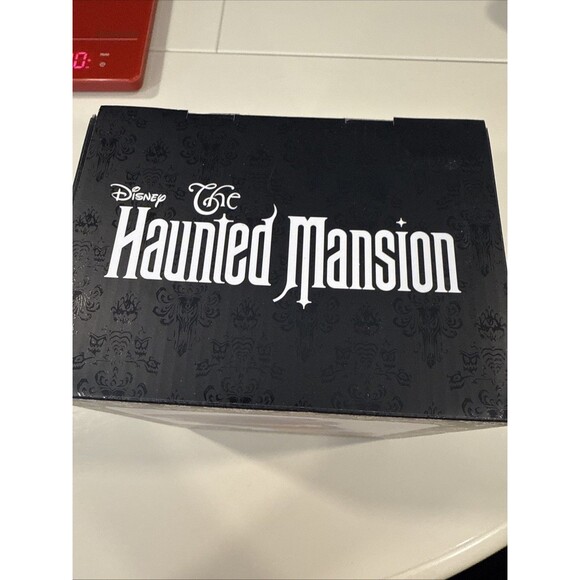 Disney Haunted Mansion Wallpaper Gargoyle Waffle Maker Breakfast Non-Stick NEW - Picture 5 of 5